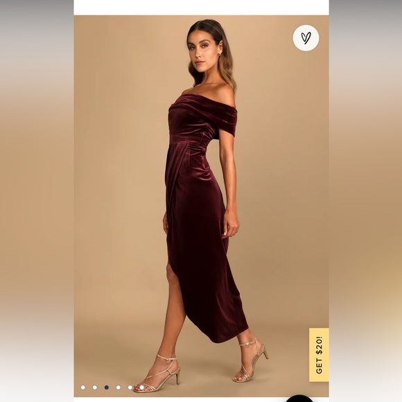 Lulu’s Velvet Burgundy Wedding Guest dress - Picture 3 of 3